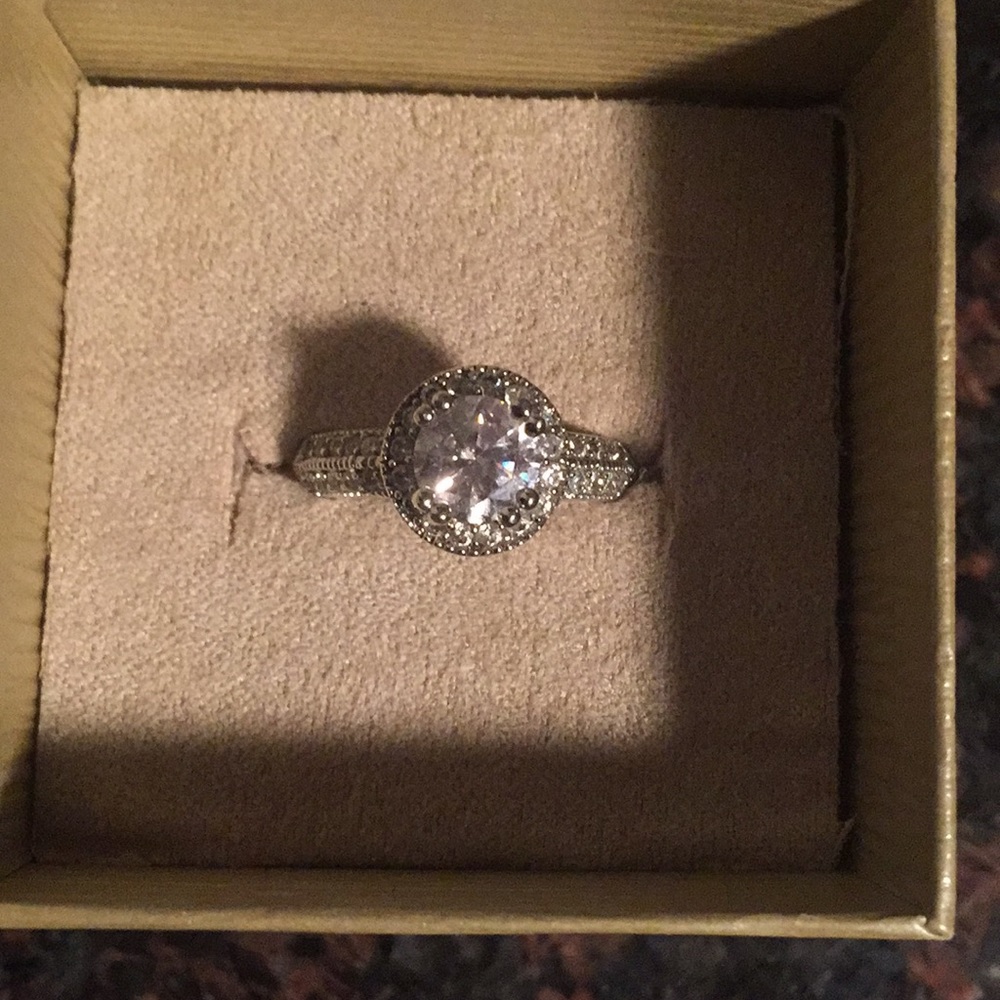 Diamond Stimulant Ring